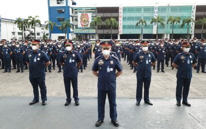 Dismissed cop 'mistakenly' tagged as AWOL seeks reinstatement.
